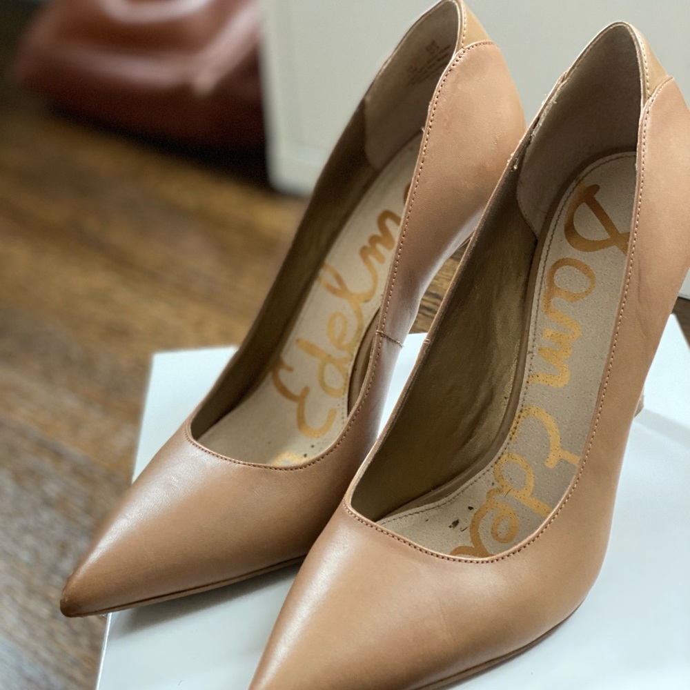 Sam Edelman pumps. Like new!